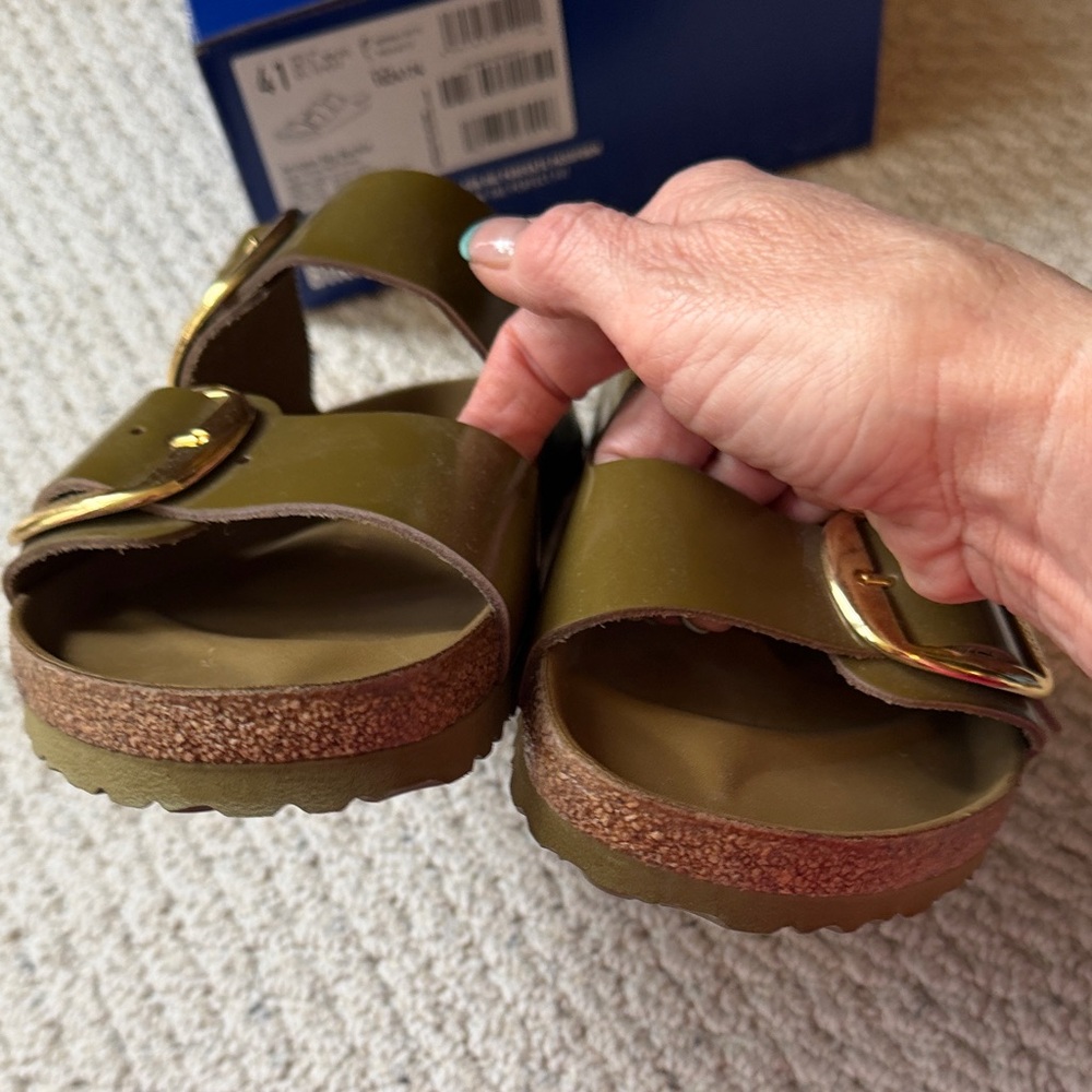 Birkenstock High-Shine Mud Green Arizona Big Buckle Slide Sandals - Picture 4 of 7